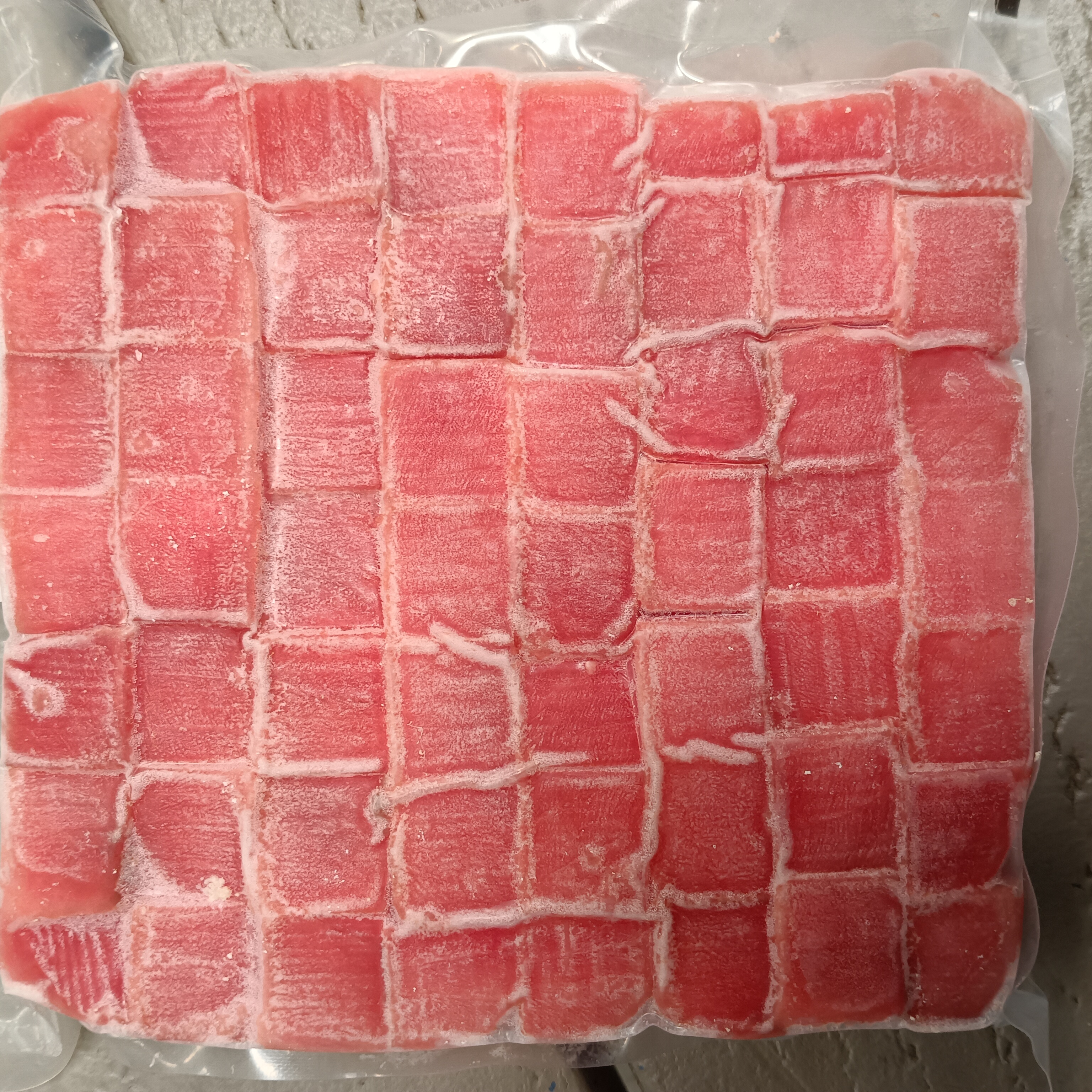 tuna cube 1/2 lb